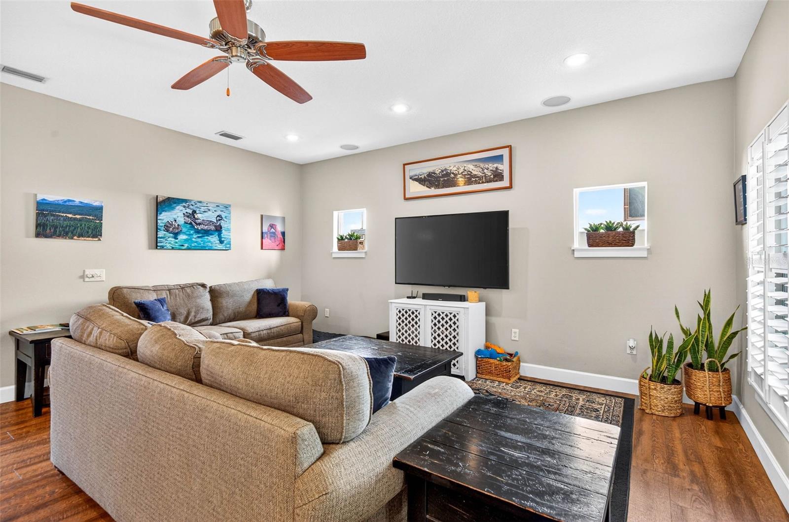 Image 16 of 62 For 4505 Melrose Avenue