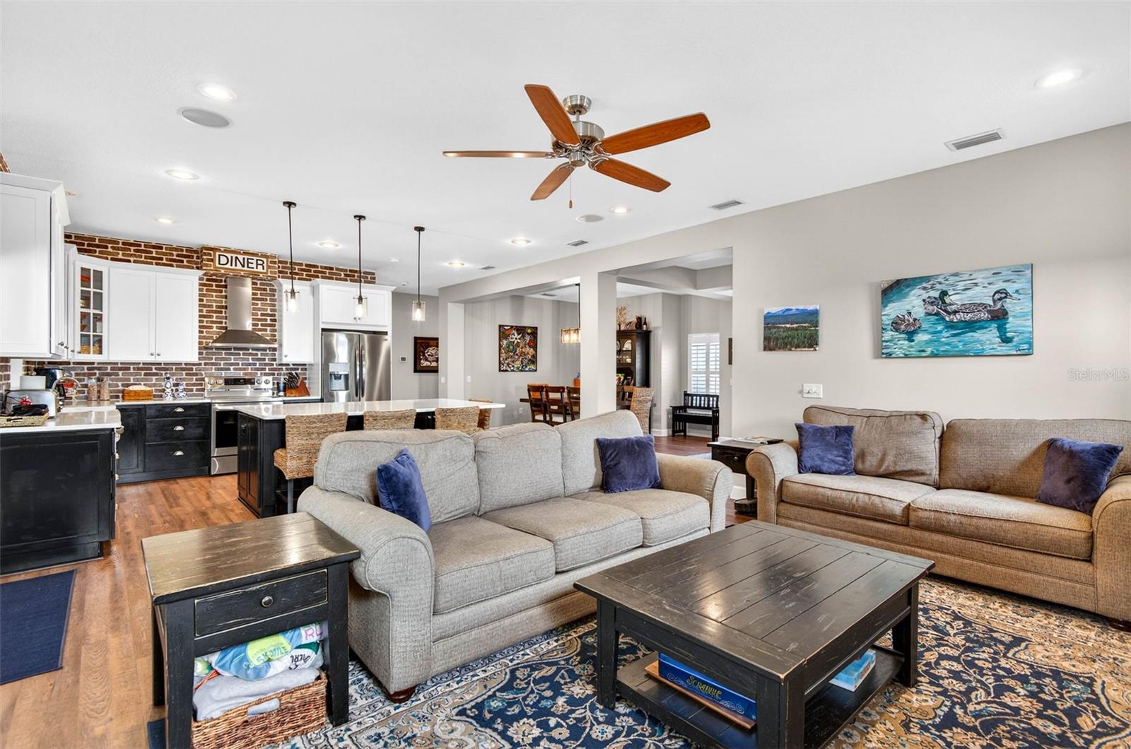 Image 18 of 62 For 4505 Melrose Avenue