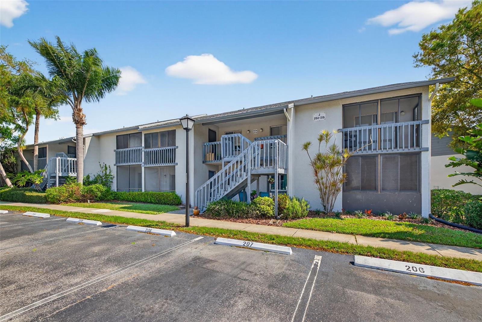 Image 2 of 29 For 11201 122nd Avenue 207