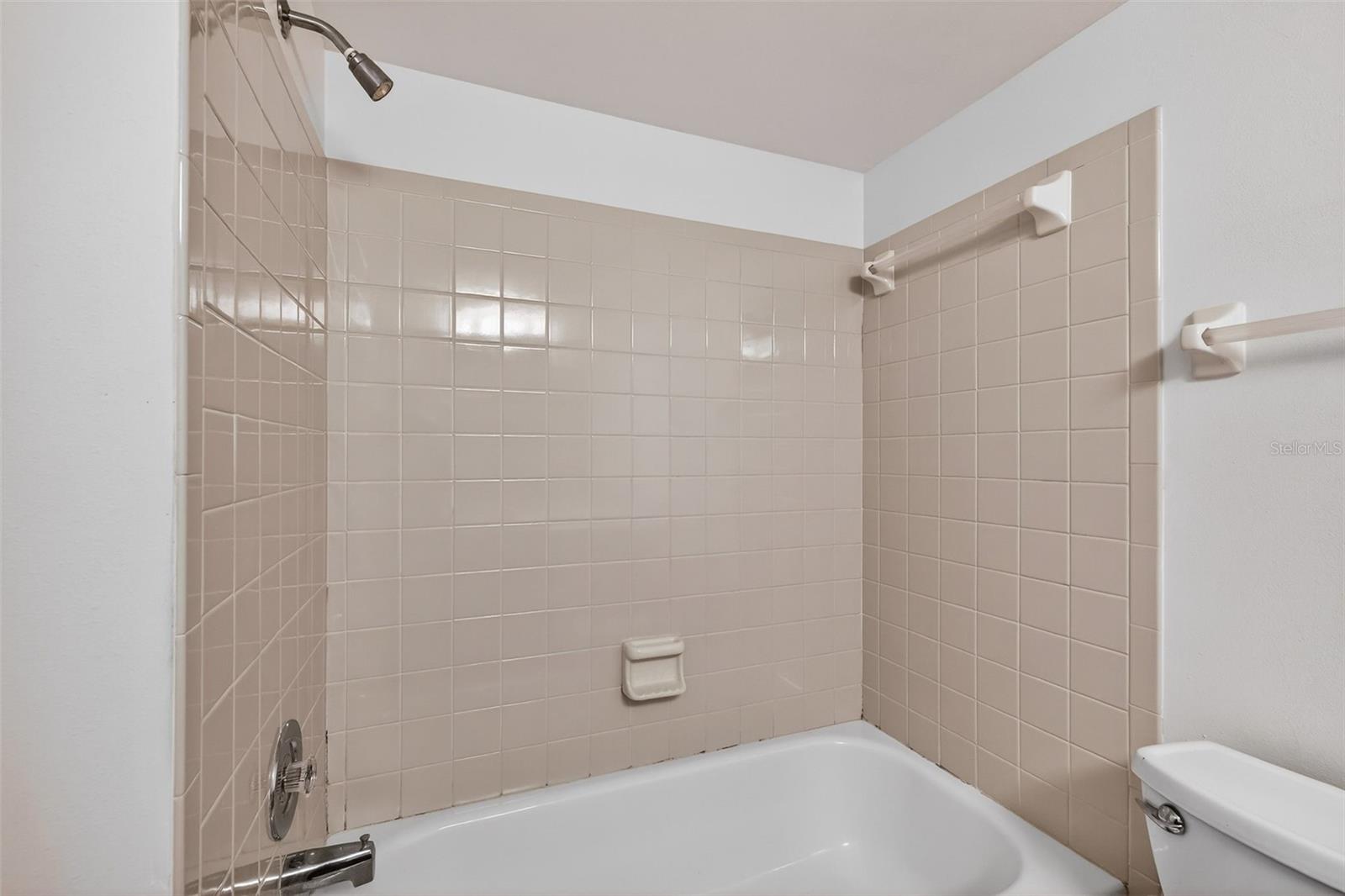 Image 22 of 29 For 11201 122nd Avenue 207