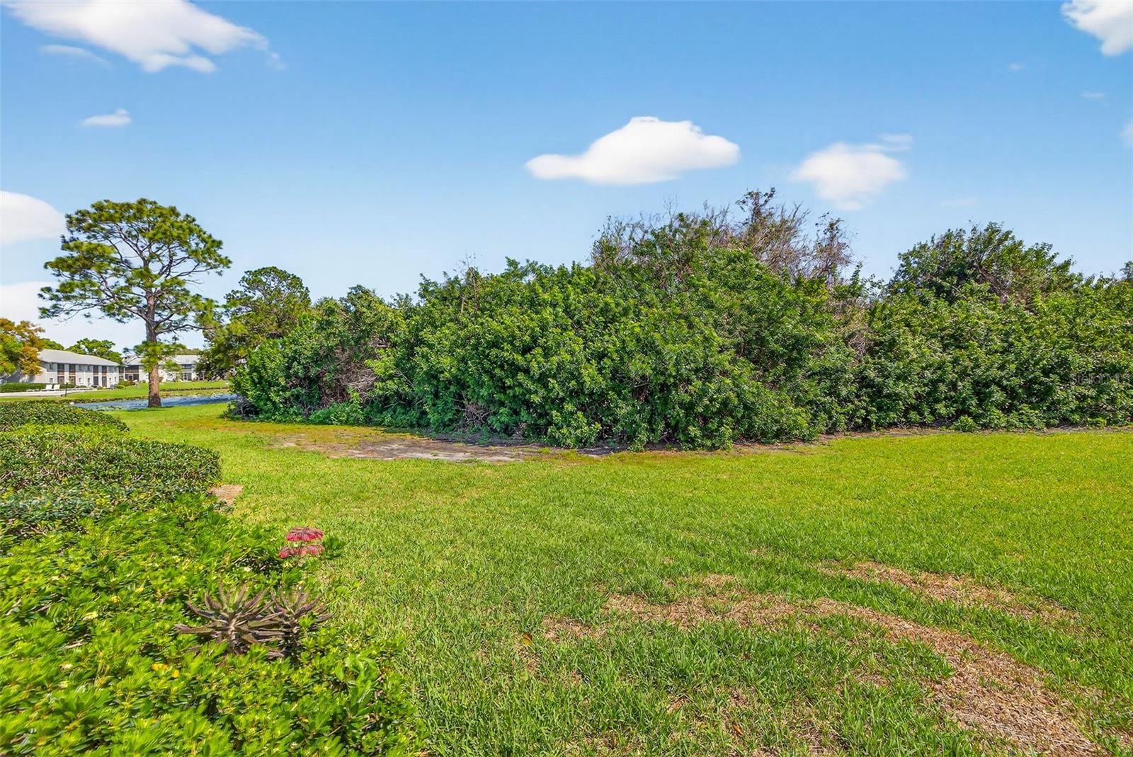 Image 26 of 29 For 11201 122nd Avenue 207