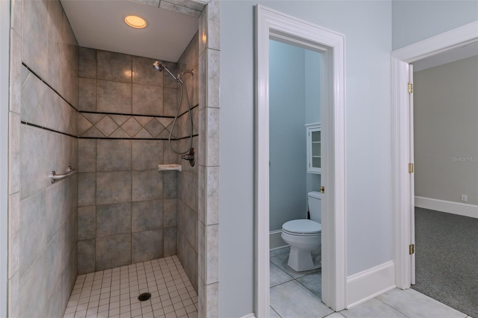 Image 34 of 86 For 1816 Dover Road