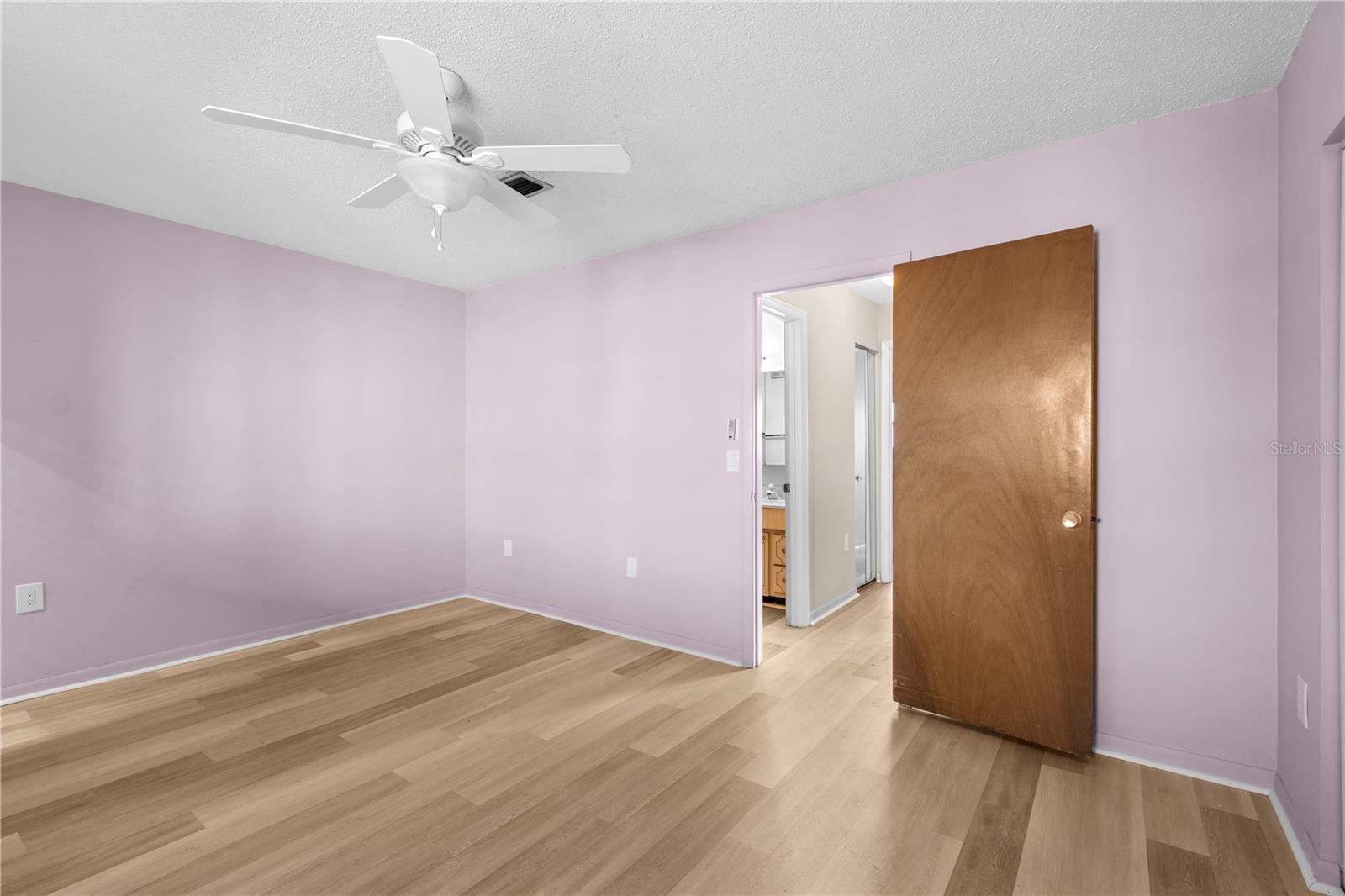 Image 13 of 46 For 5603 80th Street N 512