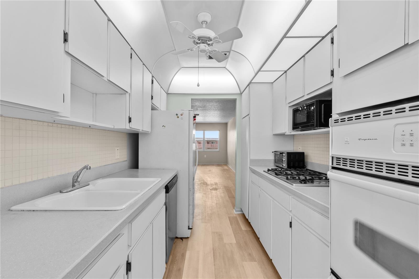 Image 29 of 46 For 5603 80th Street N 512