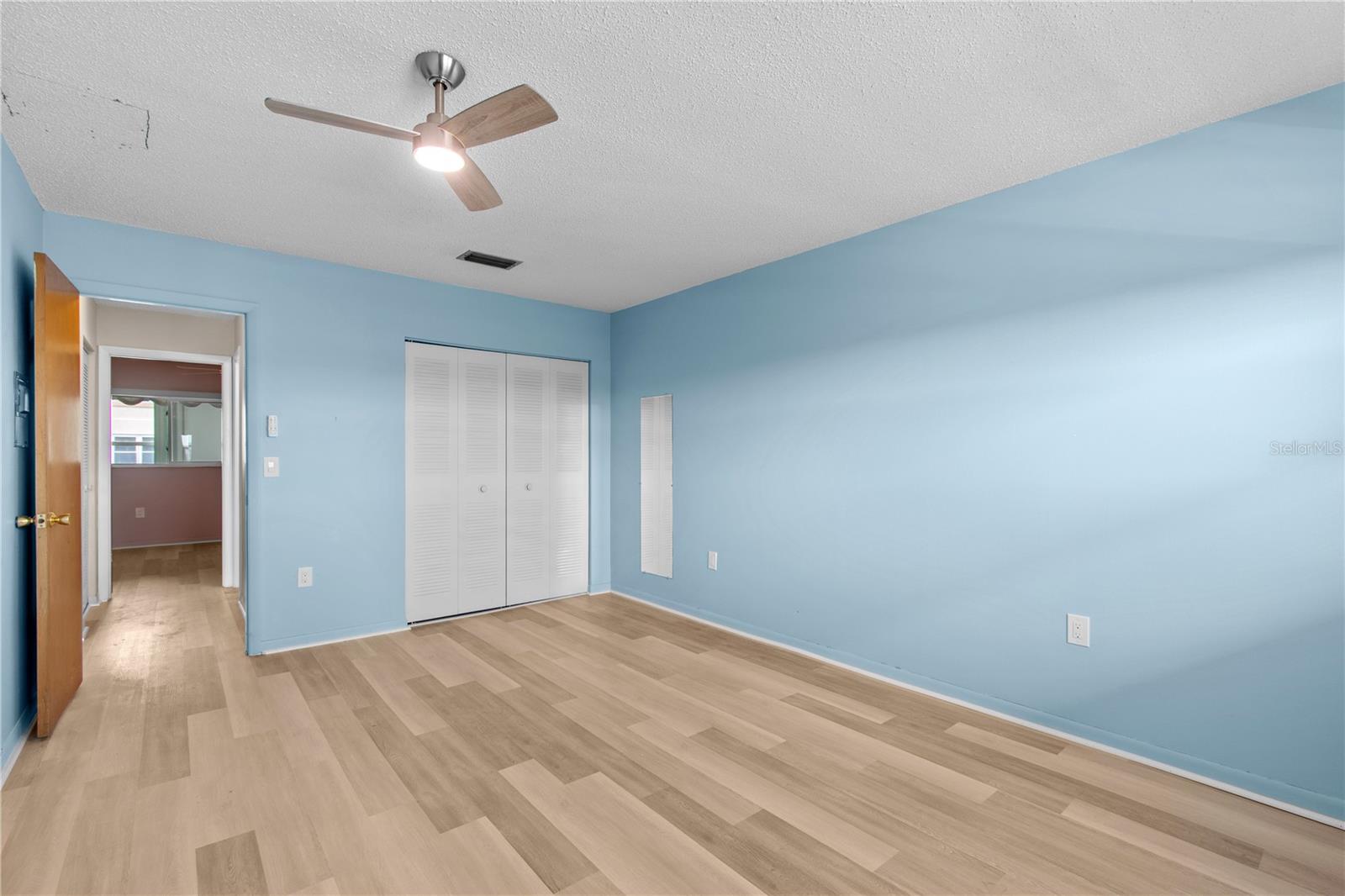 Image 8 of 46 For 5603 80th Street N 512