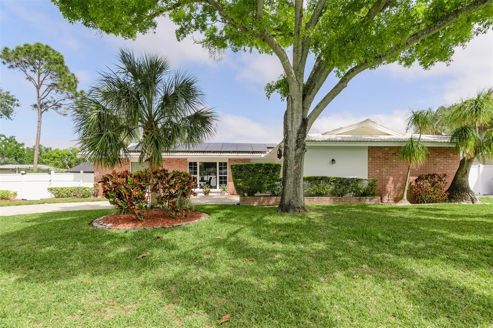 Details for 1228 Inverness Drive, DUNEDIN, FL 34698