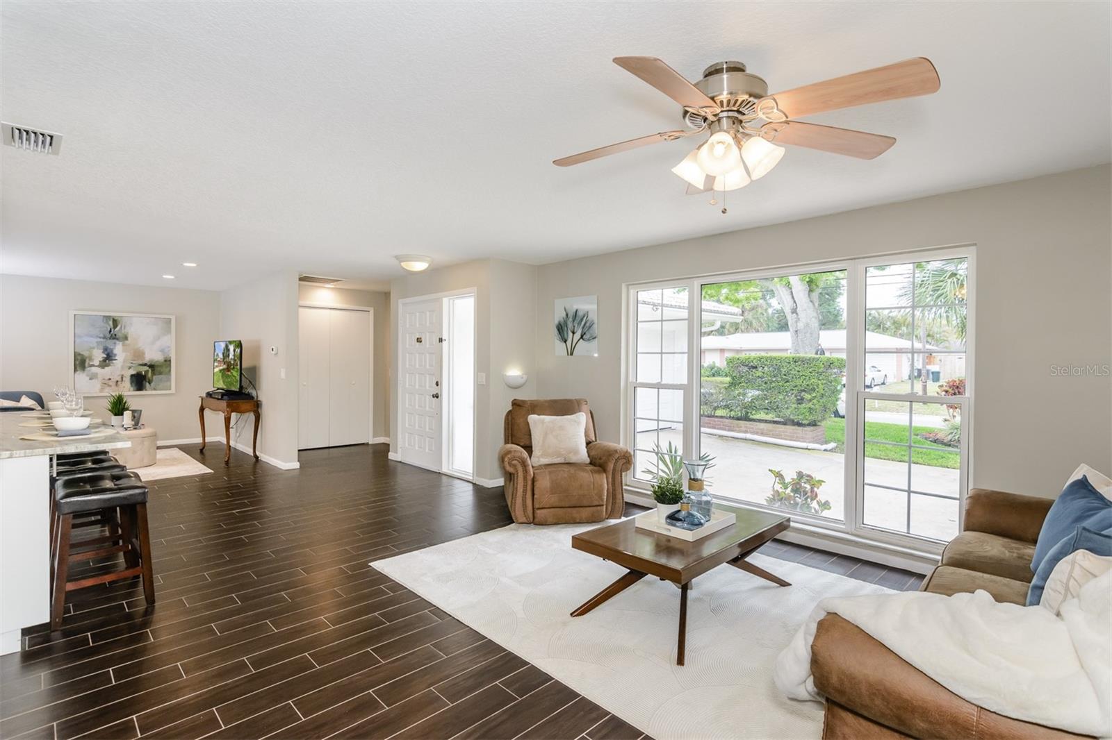 Image 12 of 47 For 1228 Inverness Drive