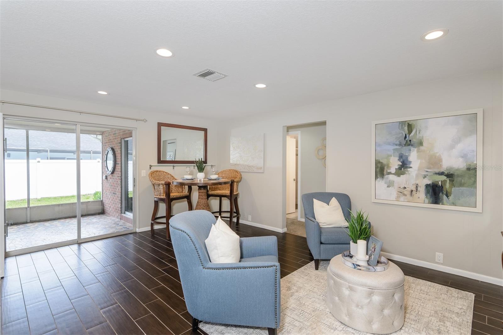 Image 14 of 47 For 1228 Inverness Drive