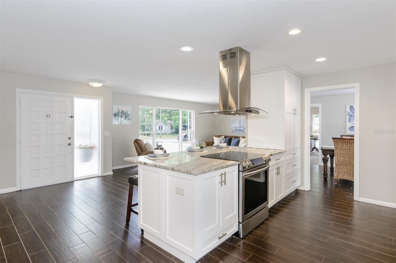 Image 19 of 47 For 1228 Inverness Drive