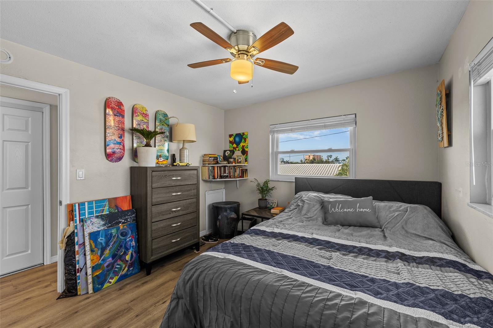 Image 16 of 20 For 11430 3rd Street E