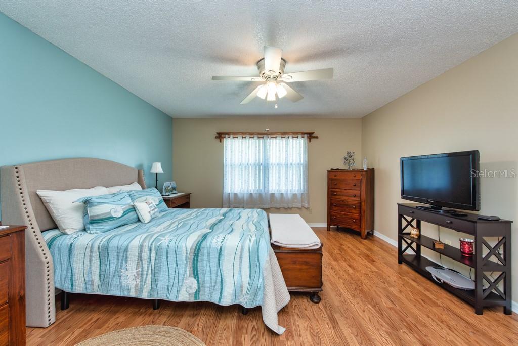 Image 14 of 38 For 1605 Leland Drive