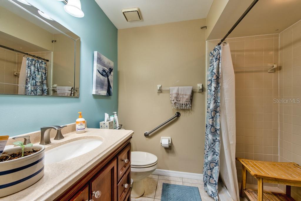 Image 15 of 38 For 1605 Leland Drive