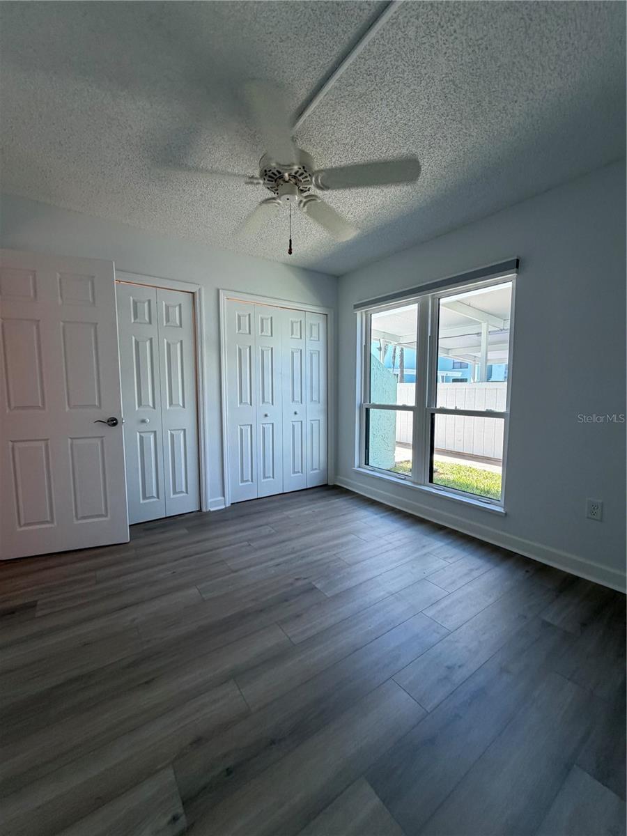 Image 27 of 39 For 1 Windrush Boulevard 93