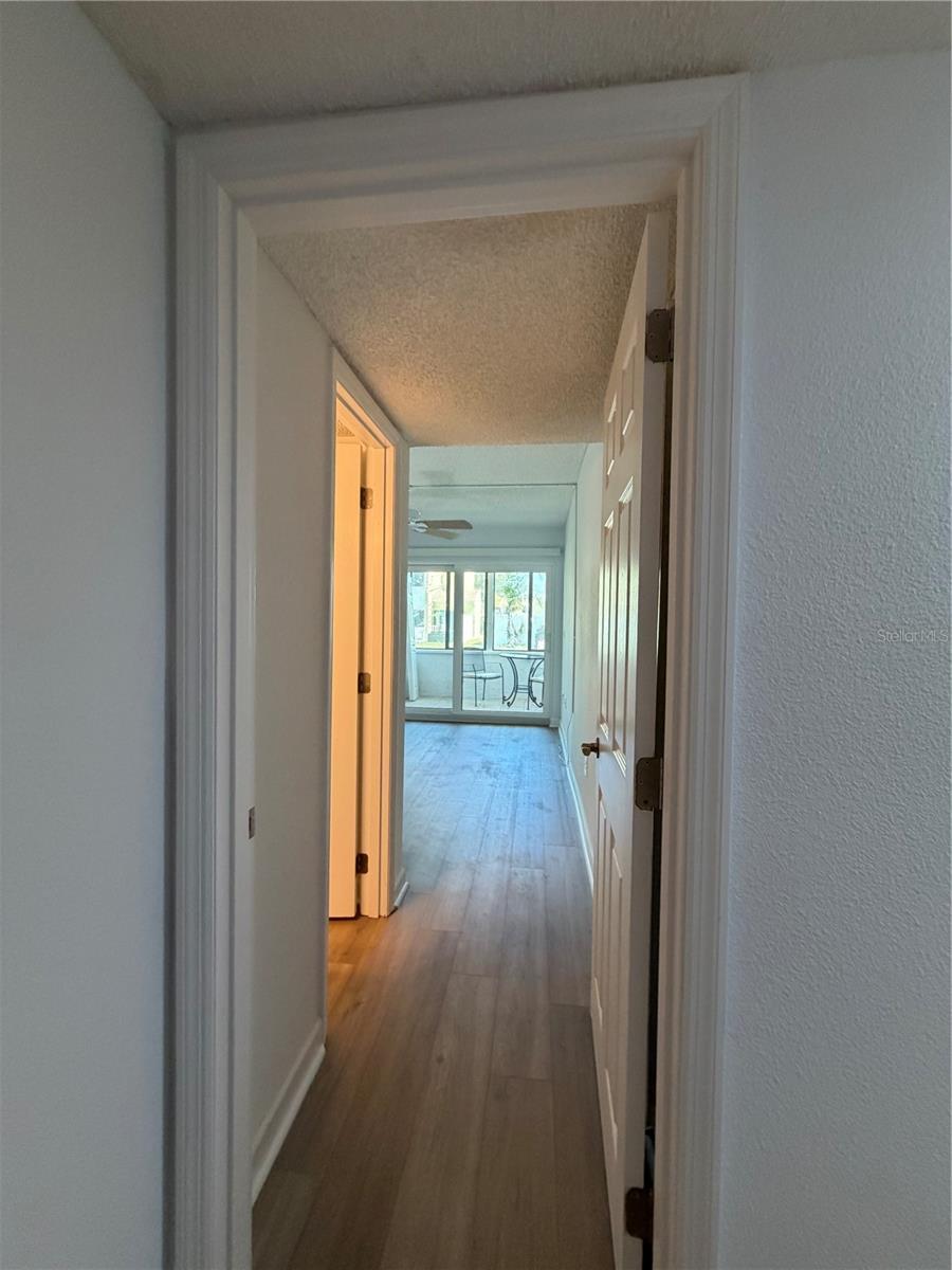 Image 31 of 39 For 1 Windrush Boulevard 93