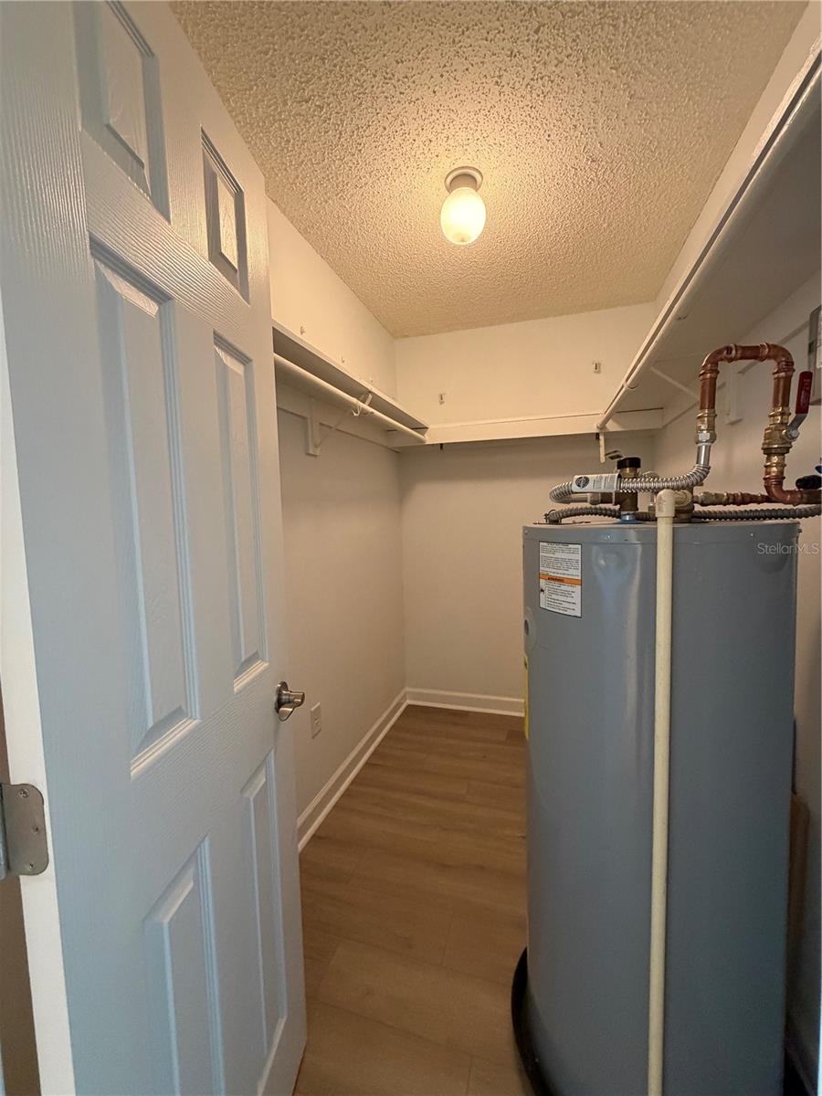 Image 36 of 39 For 1 Windrush Boulevard 93