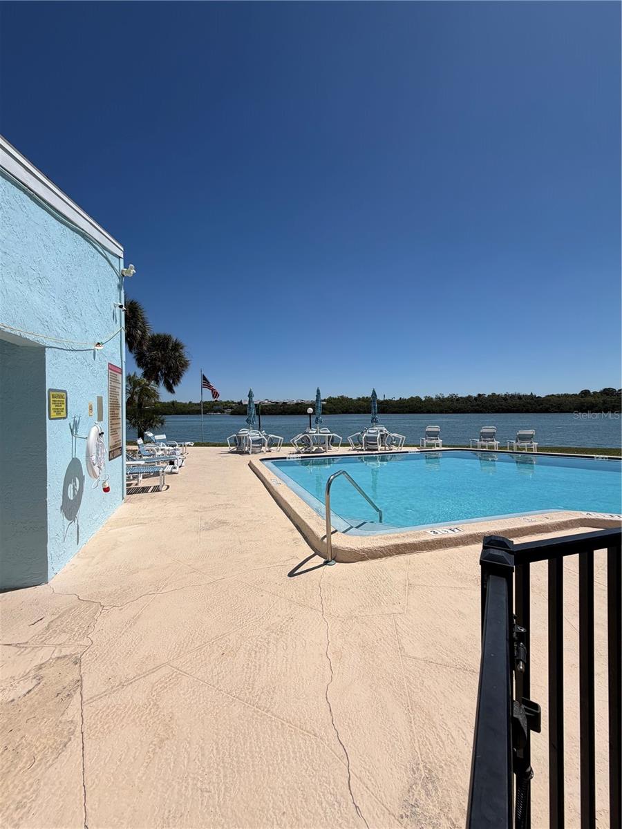 Image 39 of 39 For 1 Windrush Boulevard 93