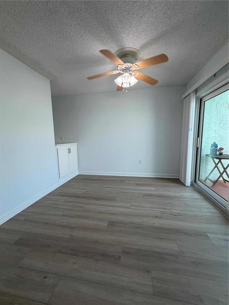 Image 4 of 39 For 1 Windrush Boulevard 93