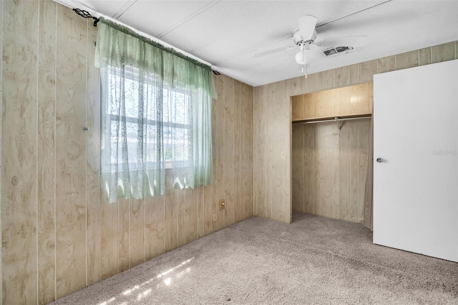 Image 31 of 66 For 23 Mountain Laurel Drive