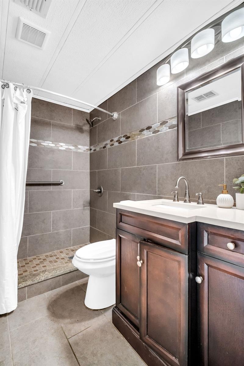 Image 34 of 66 For 23 Mountain Laurel Drive