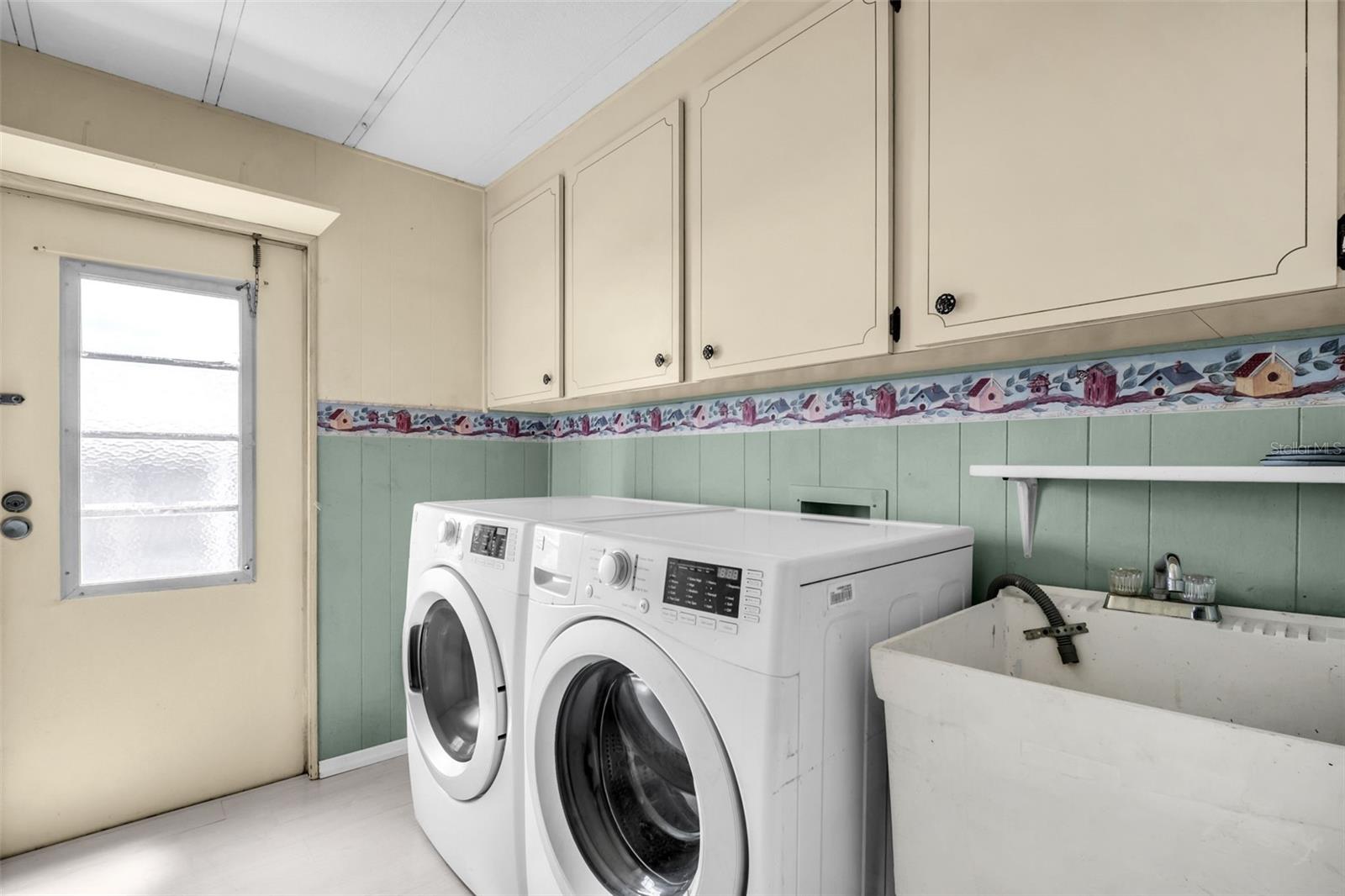 Image 35 of 66 For 23 Mountain Laurel Drive