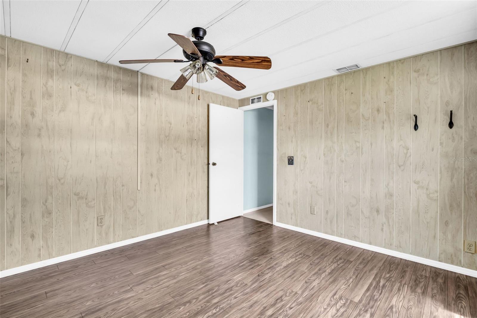 Image 36 of 66 For 23 Mountain Laurel Drive