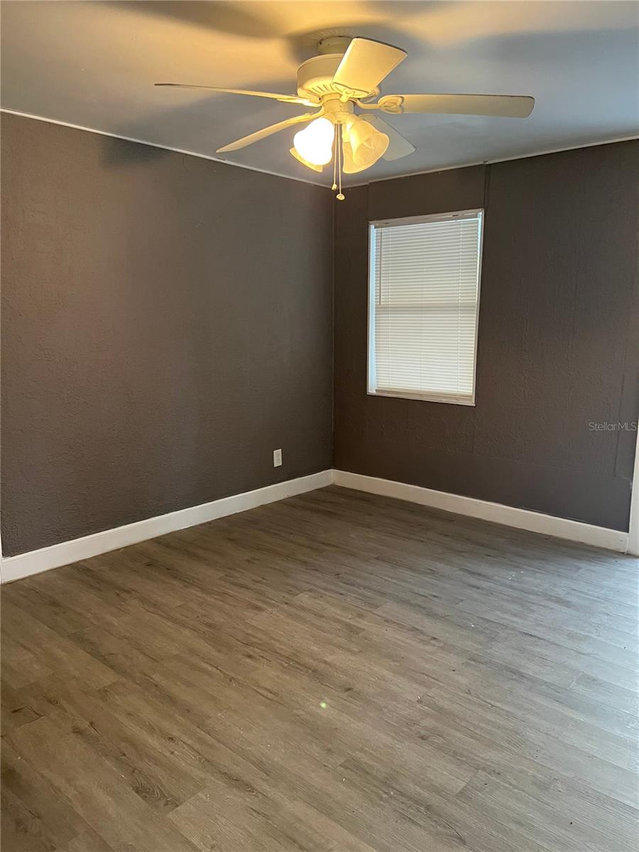 Image 7 of 8 For 7026 Washington Street