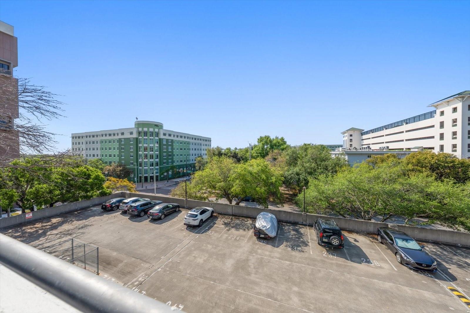 Image 15 of 27 For 470 3rd Street S 403