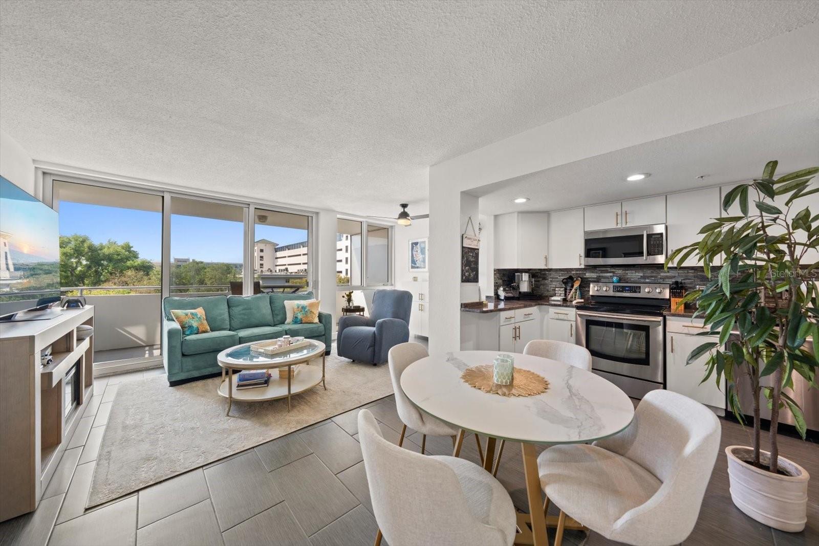 Image 2 of 27 For 470 3rd Street S 403