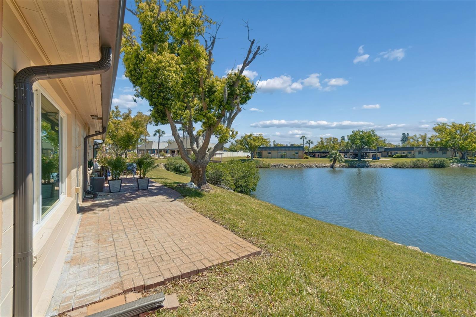 Image 2 of 25 For 4204 Stratford Drive 4204