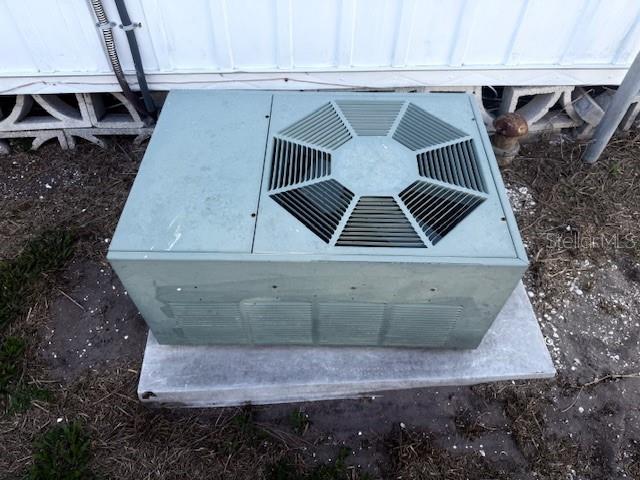 Image 11 of 40 For 308 51st Avenue Drive W