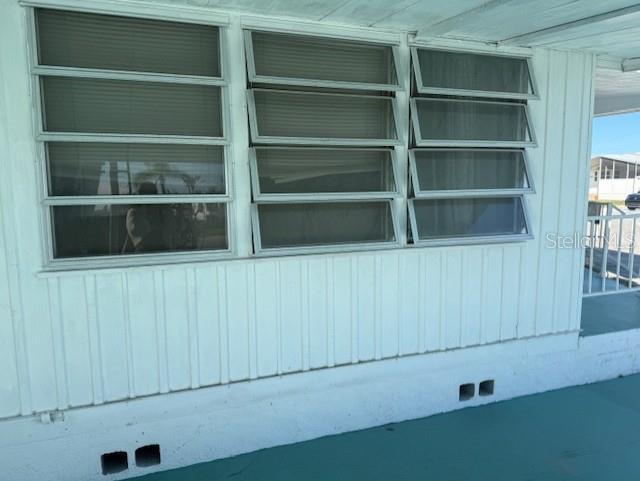 Image 21 of 40 For 308 51st Avenue Drive W