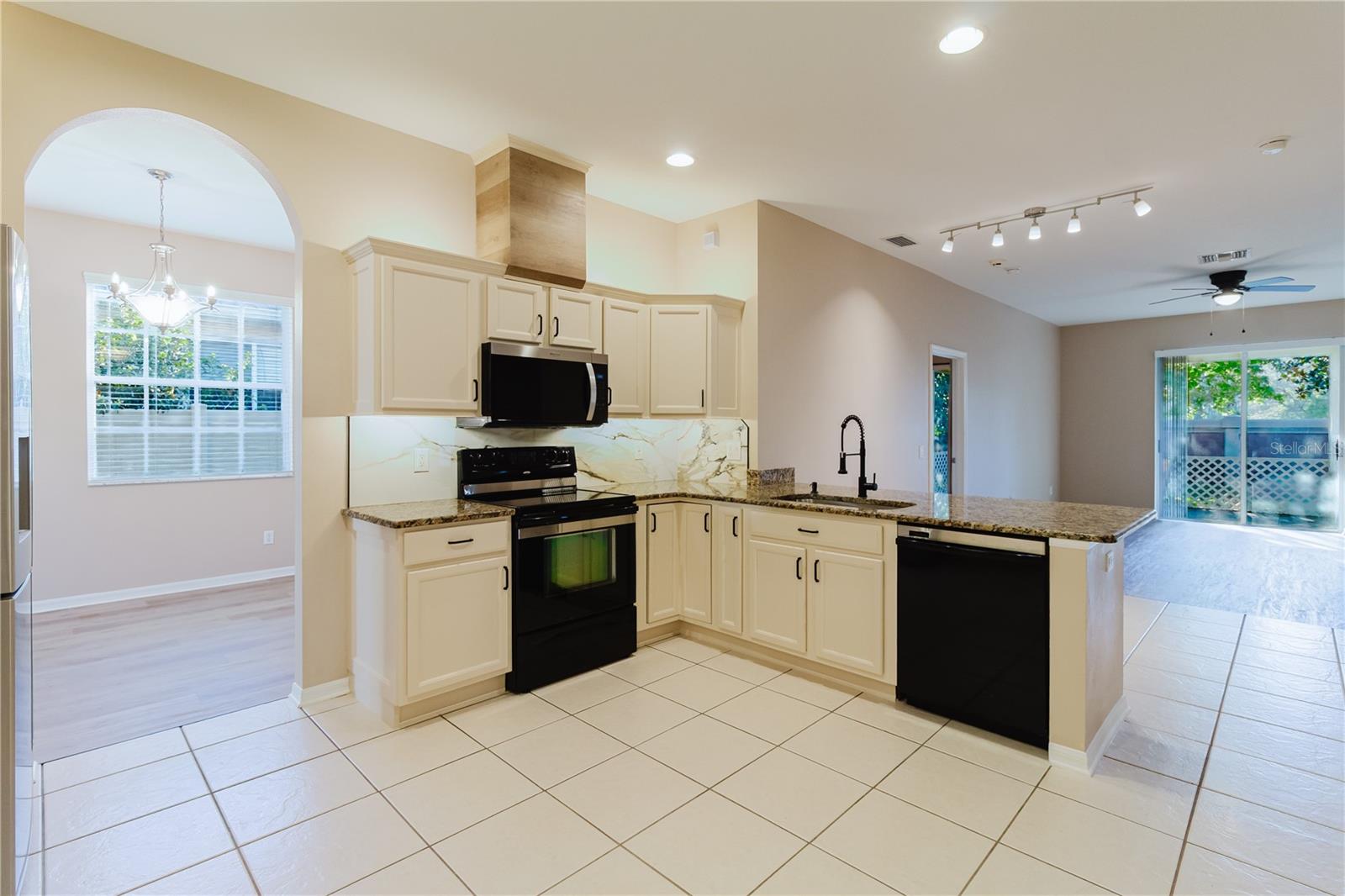 Image 11 of 30 For 3037 Downan Point Drive