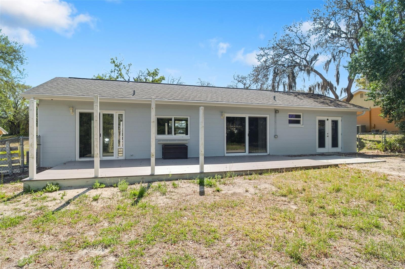 Listing photo id 38 for 6211 Waycross Drive