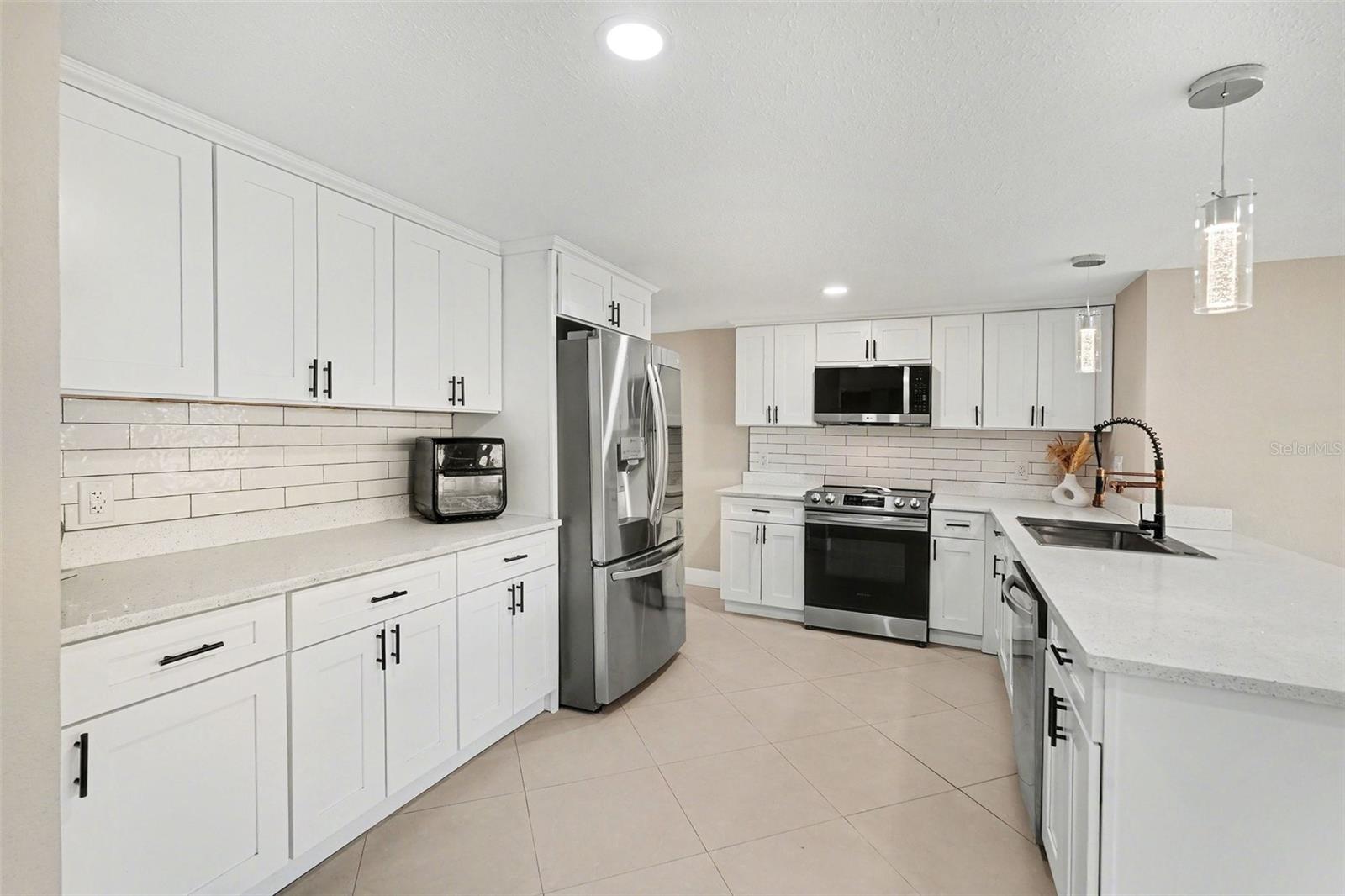 Image 13 of 37 For 5813 Chapman Drive