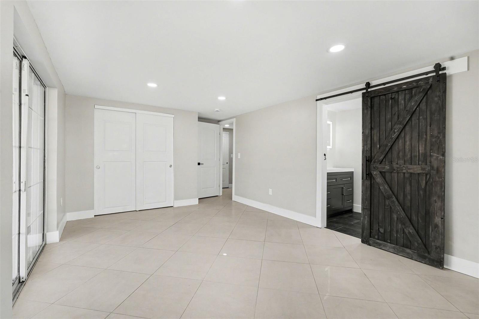 Image 21 of 37 For 5813 Chapman Drive