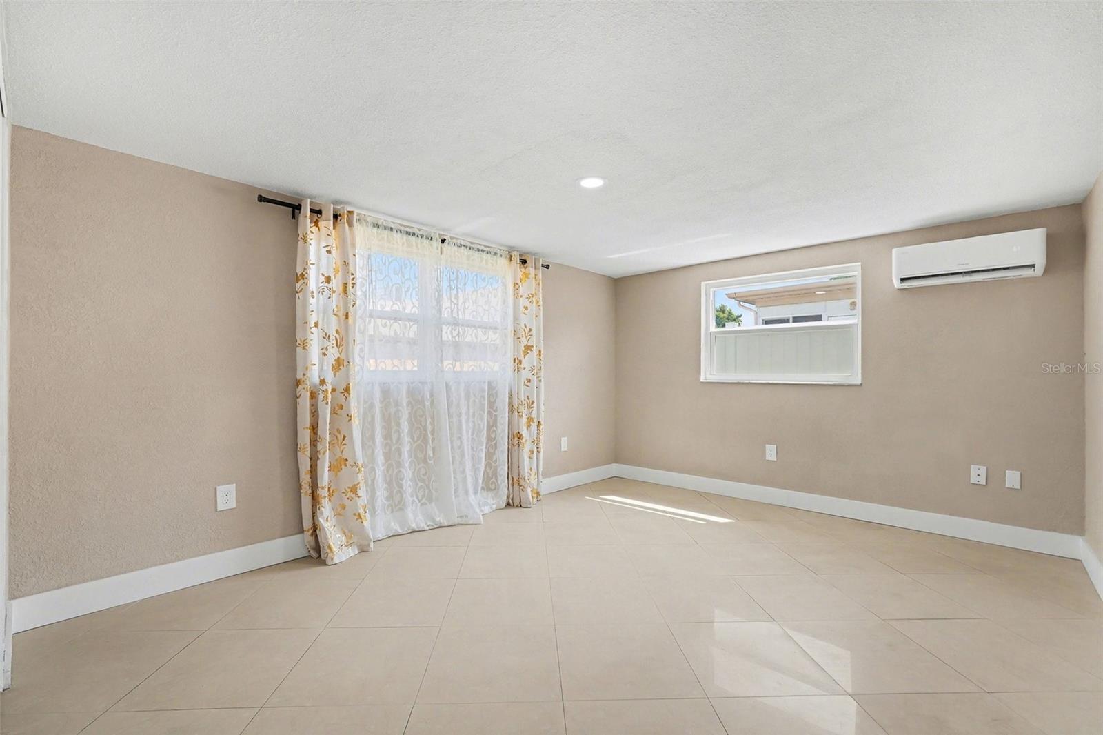 Image 26 of 37 For 5813 Chapman Drive