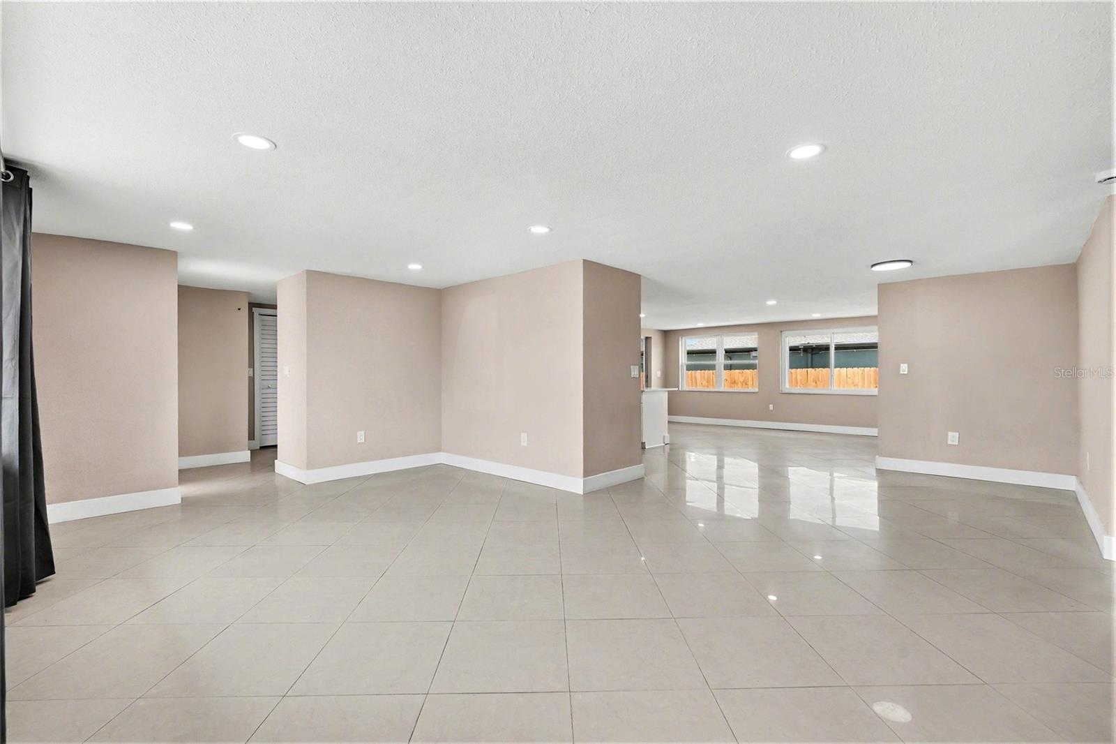 Image 5 of 37 For 5813 Chapman Drive