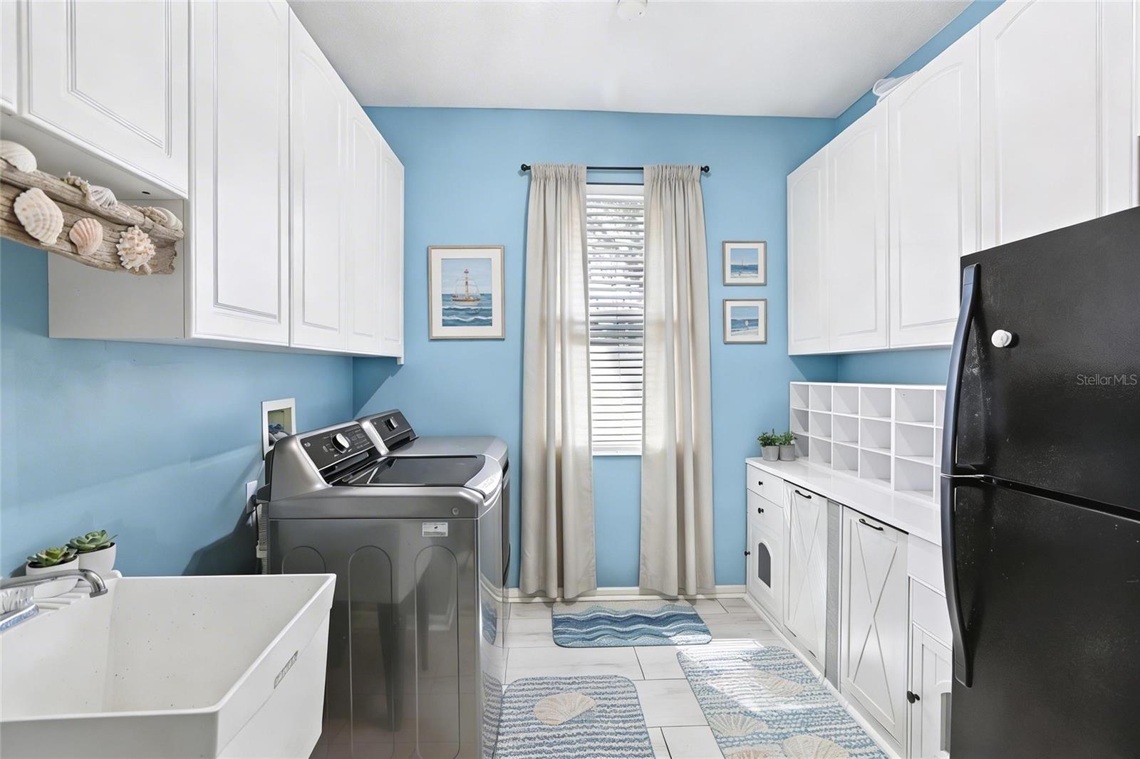 Listing photo id 25 for 22850 Collridge Drive