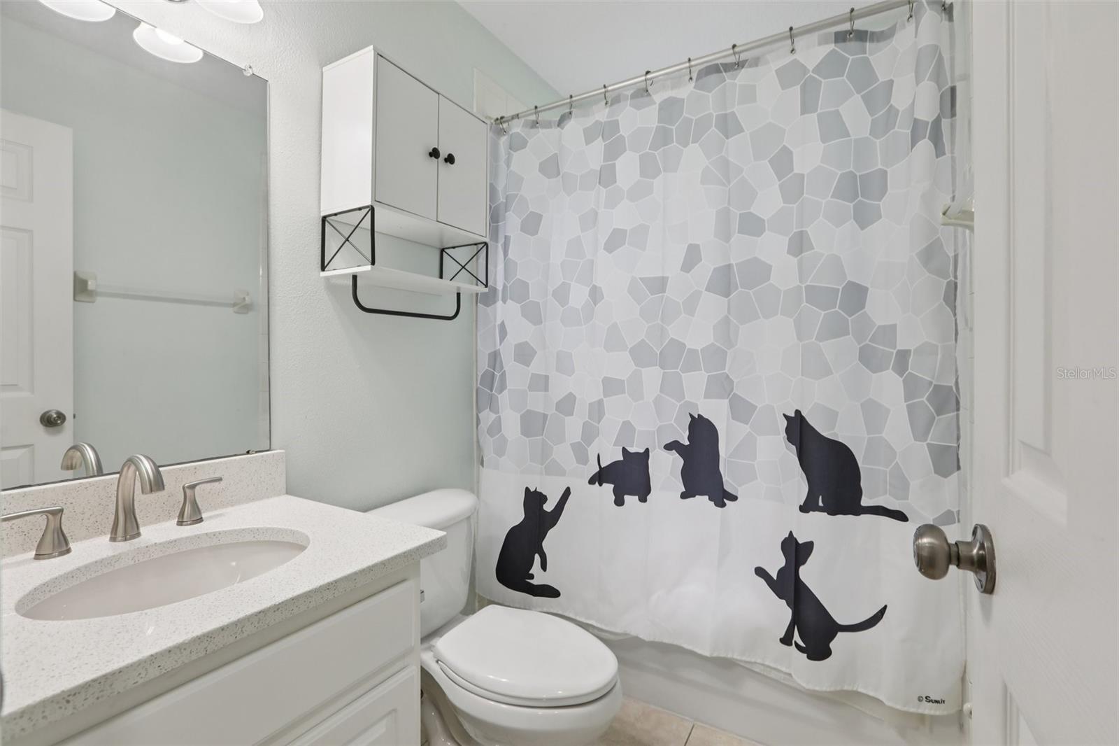 Listing photo id 48 for 22850 Collridge Drive