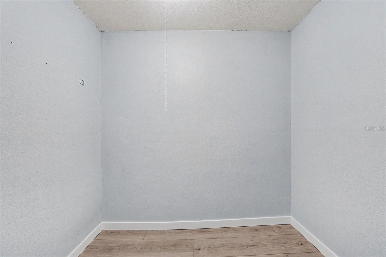 Image 25 of 30 For 1810 Driftwood Circle S