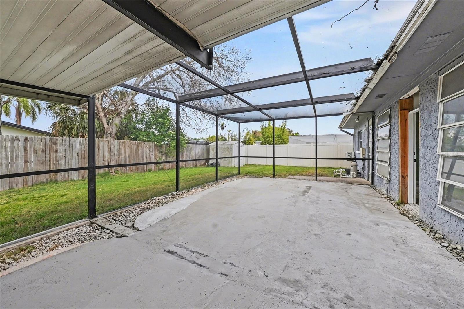 Image 27 of 30 For 1810 Driftwood Circle S