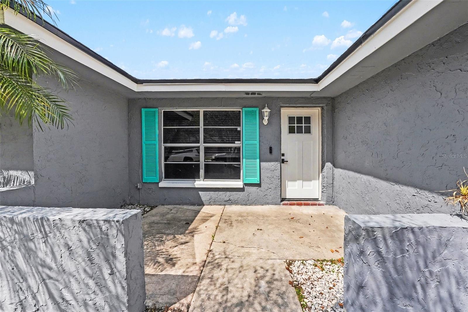 Image 3 of 30 For 1810 Driftwood Circle S