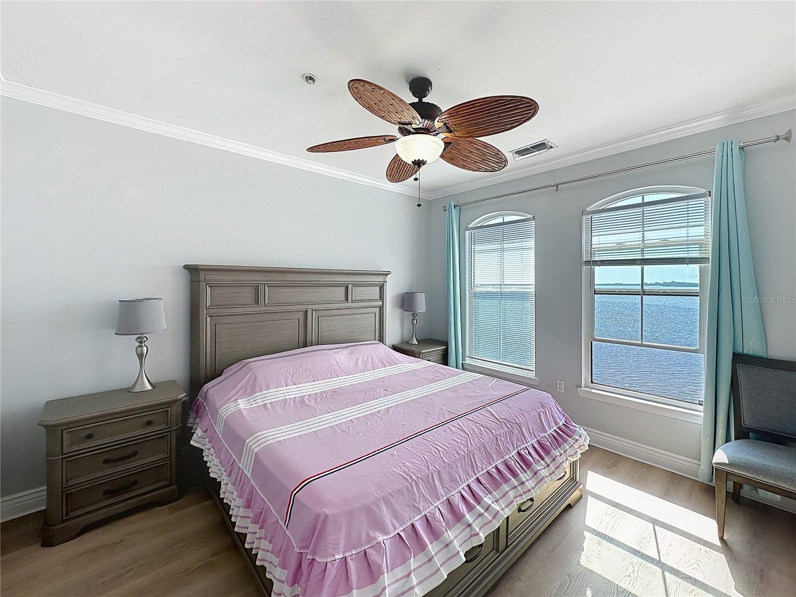 Image 15 of 52 For 2755 Via Capri  1237