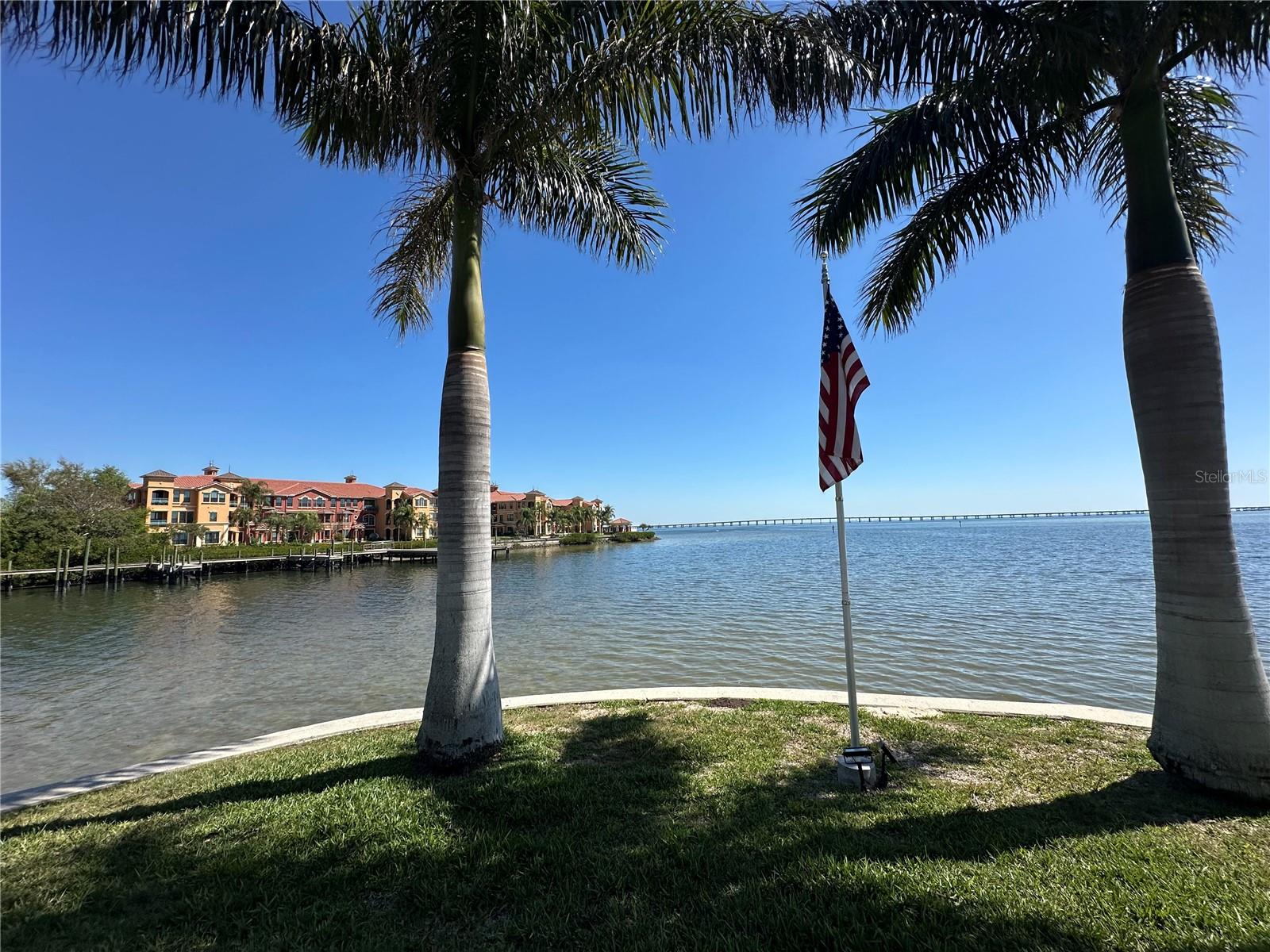 Image 29 of 52 For 2755 Via Capri  1237