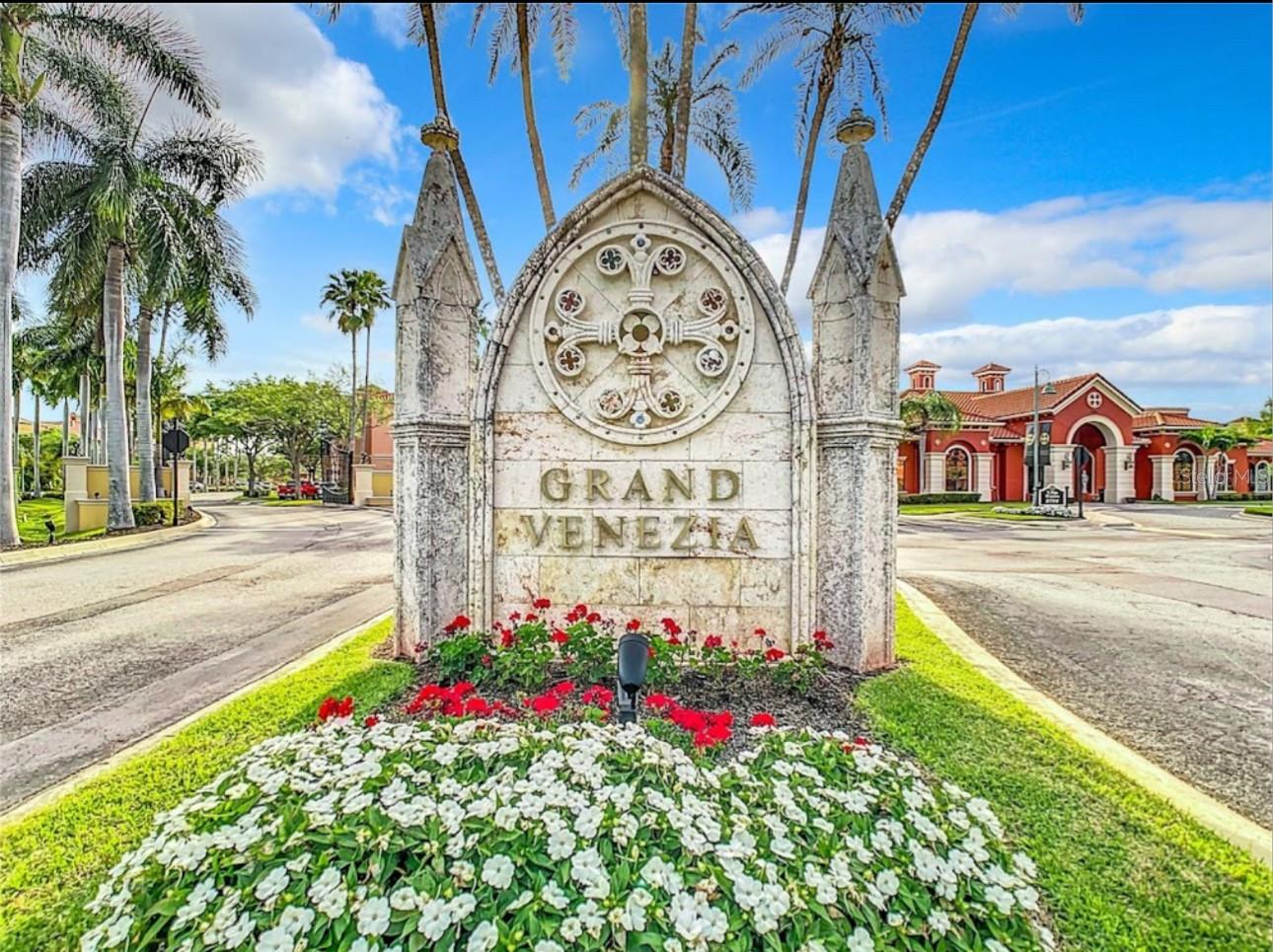 Image 34 of 52 For 2755 Via Capri  1237