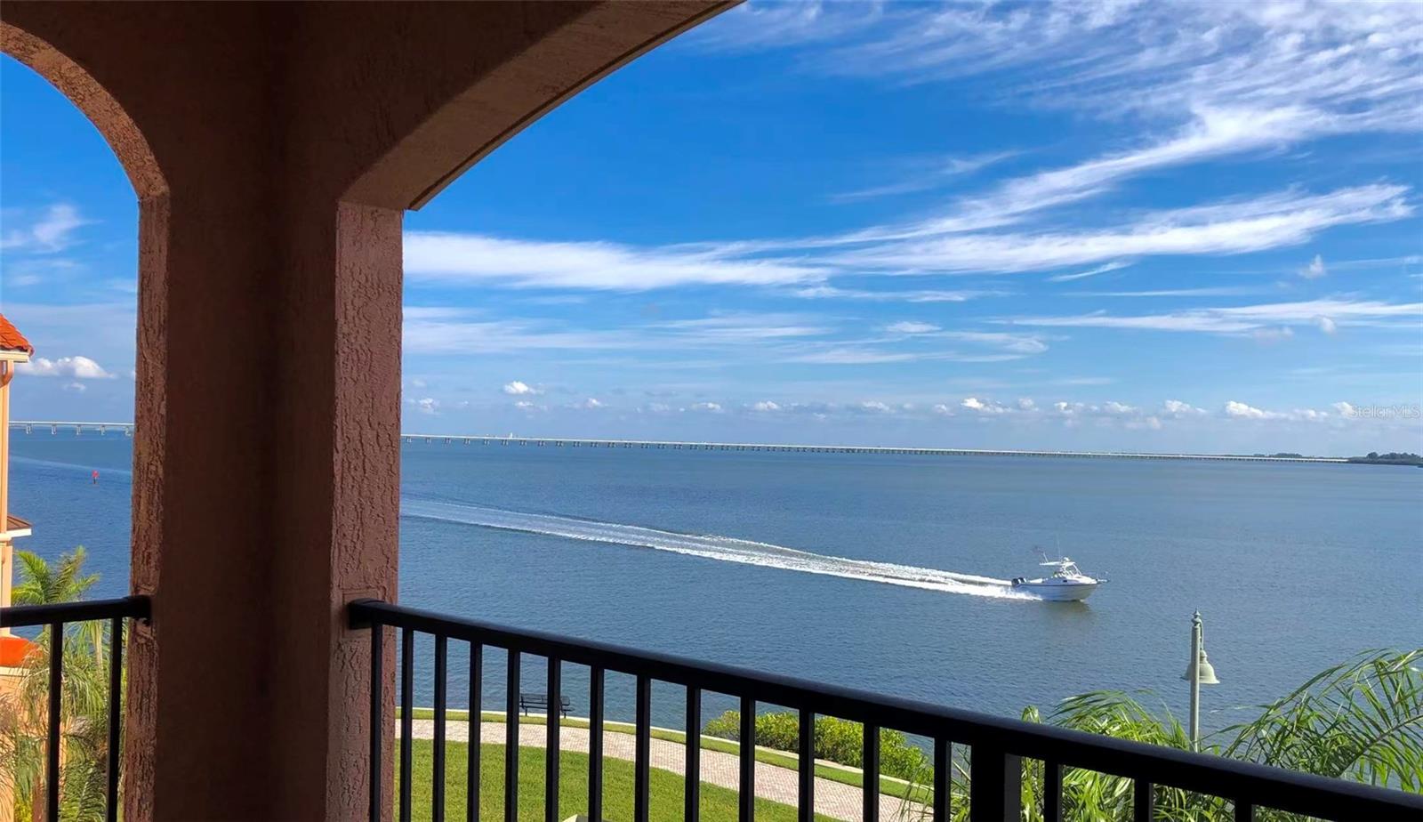 Image 39 of 52 For 2755 Via Capri  1237