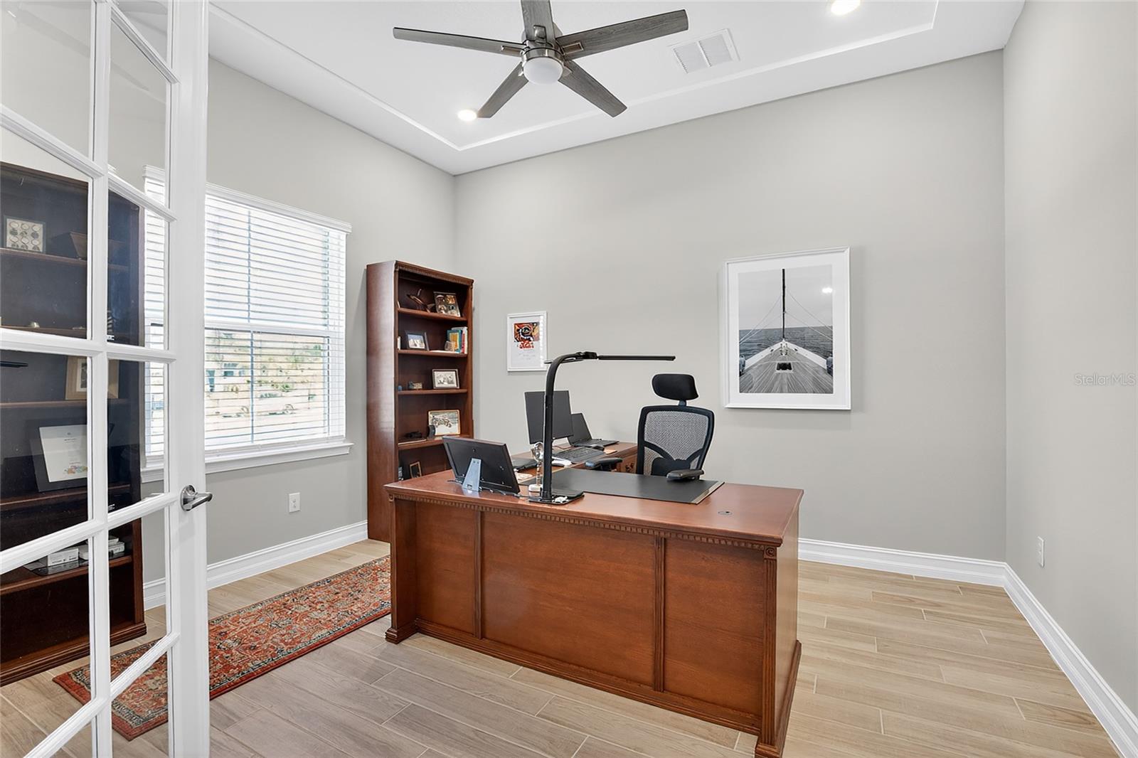 Image 13 of 81 For 17904 Linden Common Court