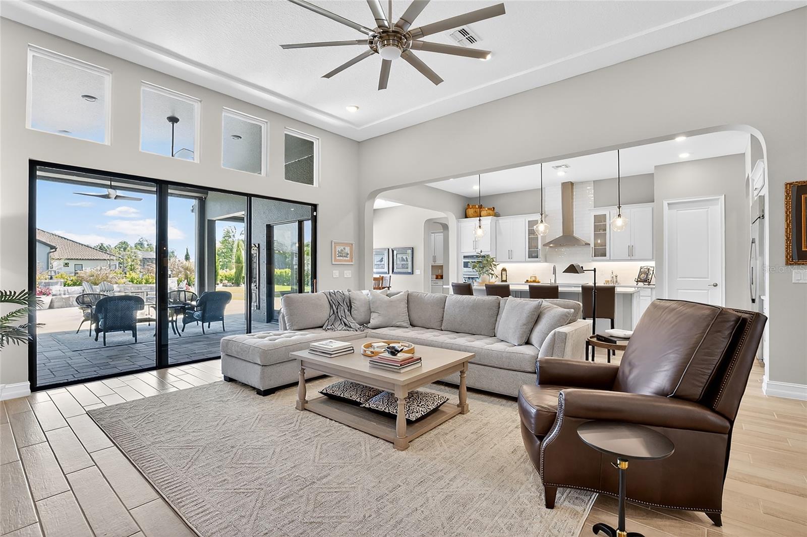 Image 19 of 81 For 17904 Linden Common Court