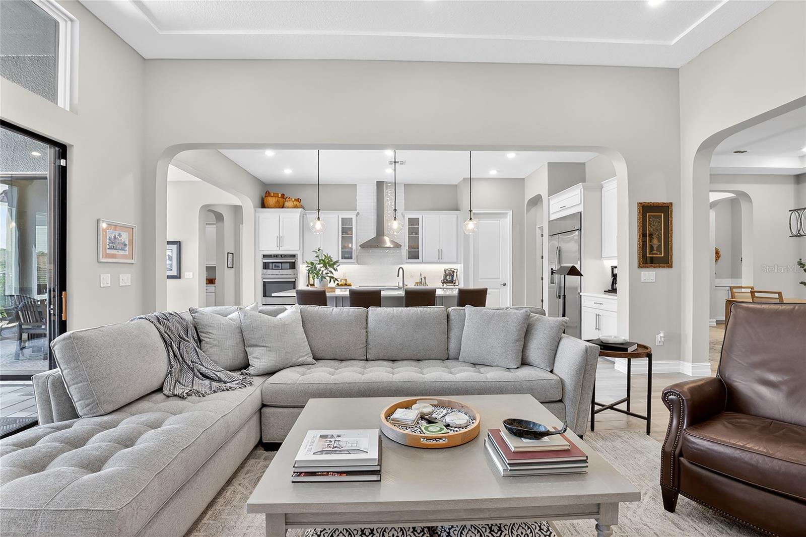 Image 21 of 81 For 17904 Linden Common Court