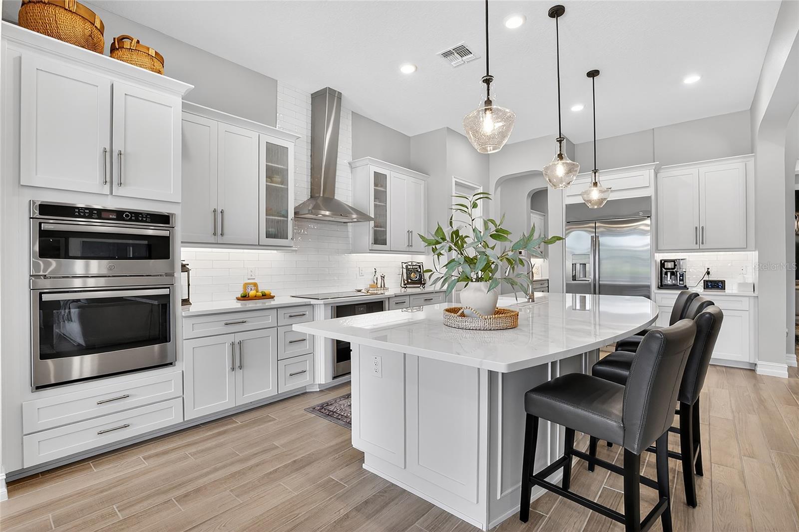 Image 26 of 81 For 17904 Linden Common Court